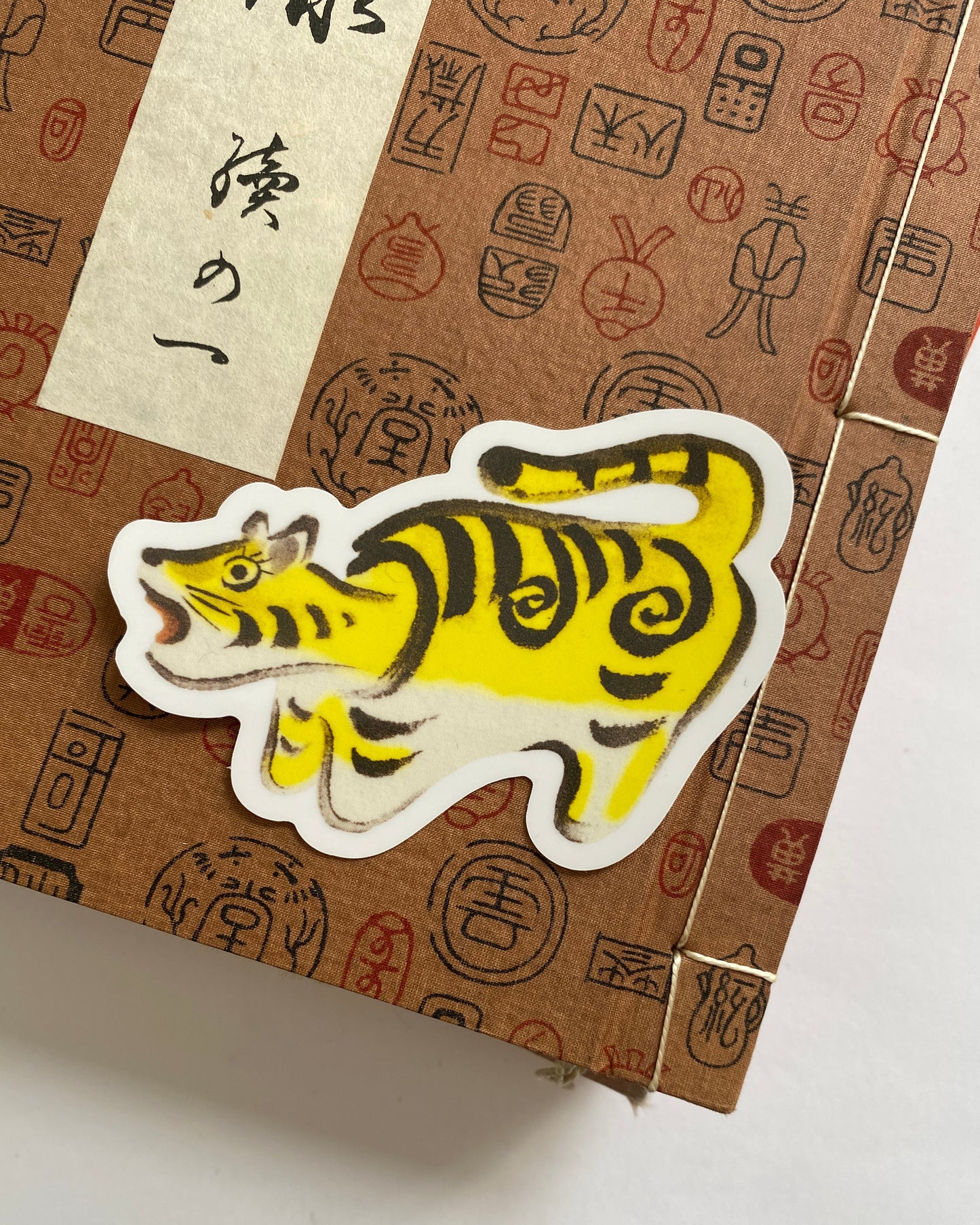 kiku print : vinyl sticker - tora