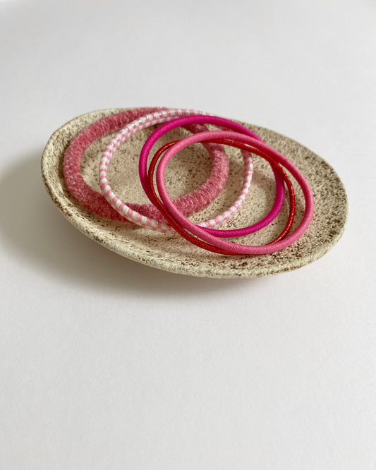 uki : hair ties - strawberry mochi