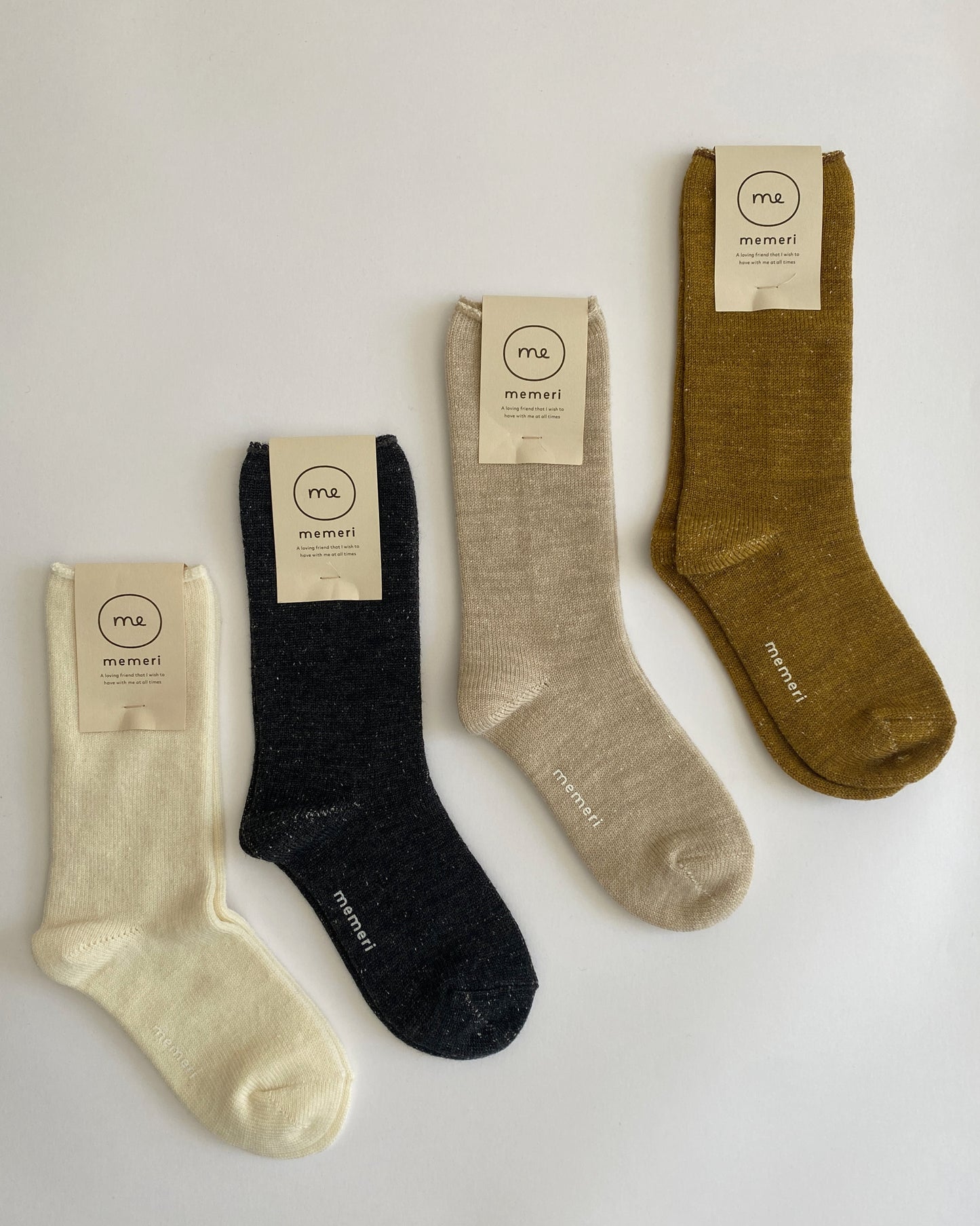 memeri : wool silk socks