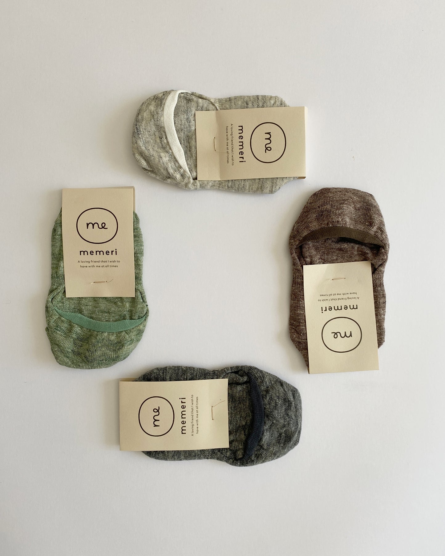 memeri : linen no show liners