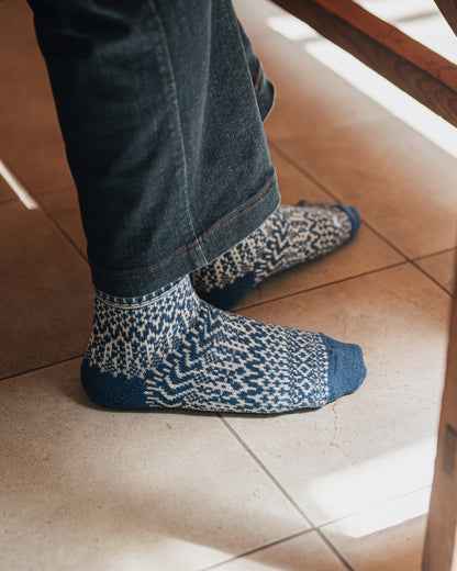NISHIGUCHI KUTSUSHITA : oslo wool jacquard sock