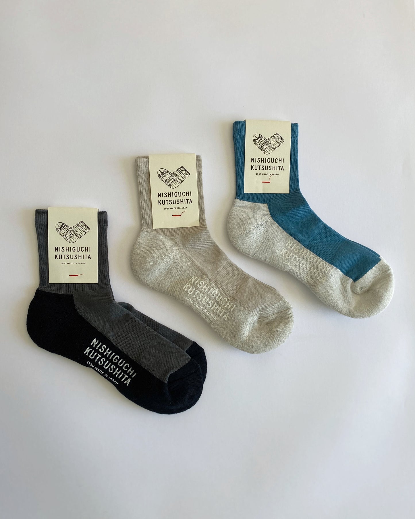 NISHIGUCHI KUTSUSHITA : cotton cashmere walk socks