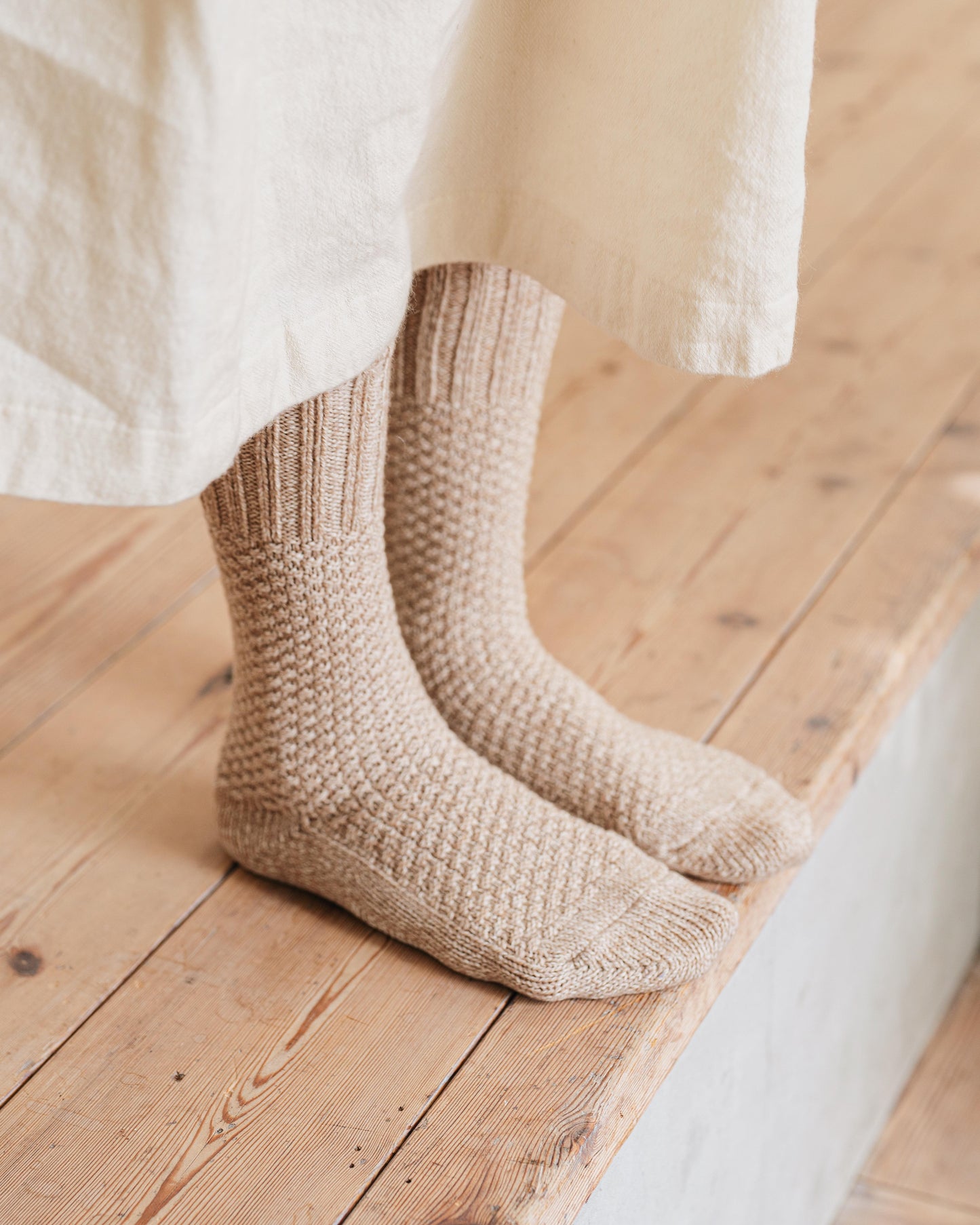 nishiguchi kutsushita : wool cotton boot socks