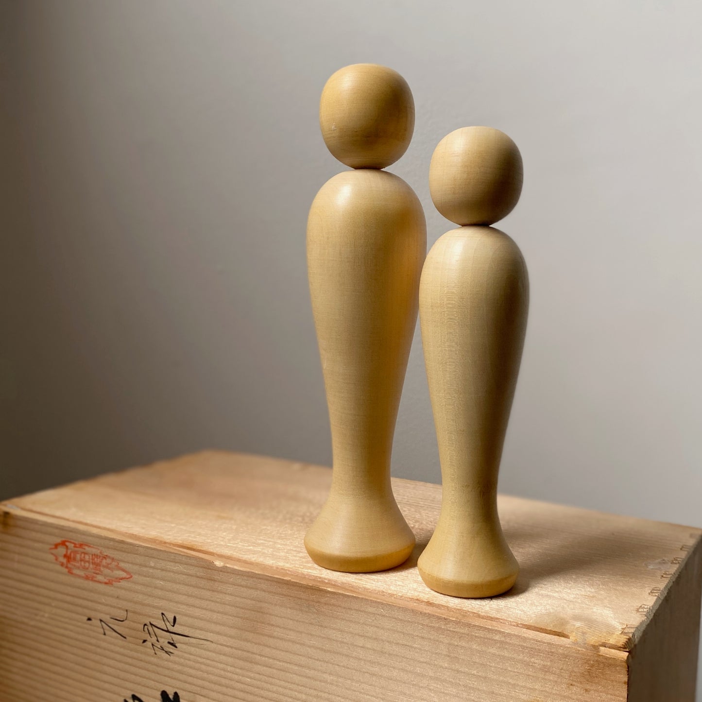 vintage japanese kokeshi duo