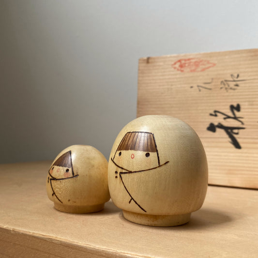 vintage japanese kokeshi duo