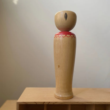 vintage japanese kokeshi