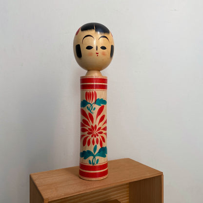 vintage japanese kokeshi