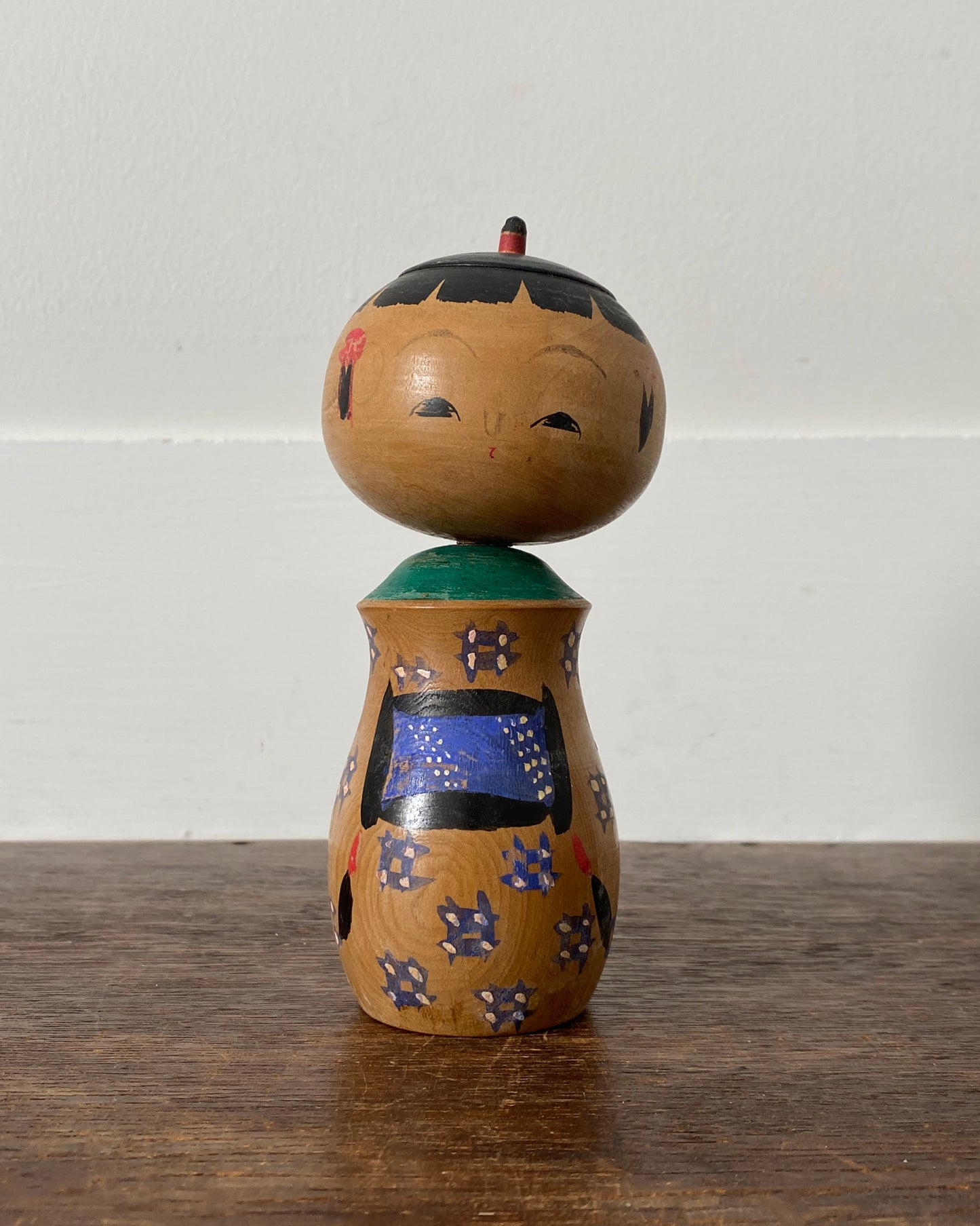 vintage blue patterned topknot kokeshi