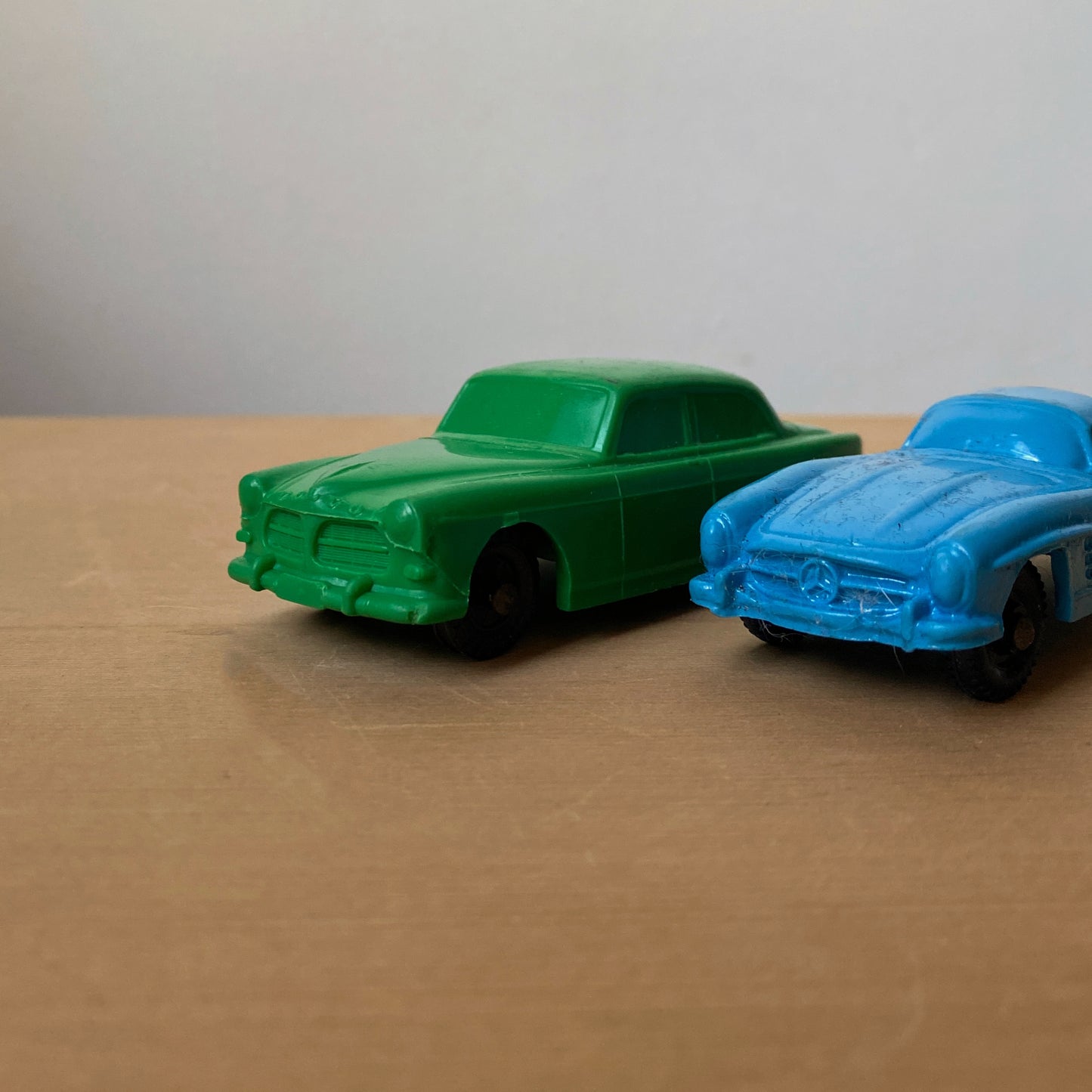 vintage japanese pull-toy car