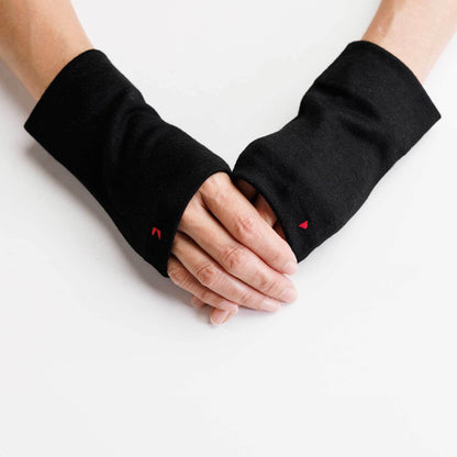 hac : wool wrist warmers