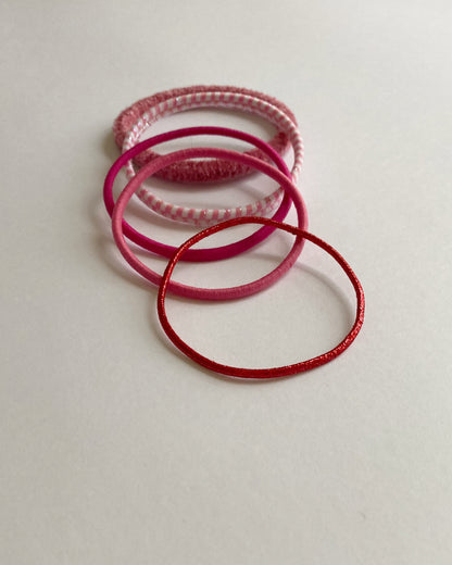 uki : hair ties - strawberry mochi