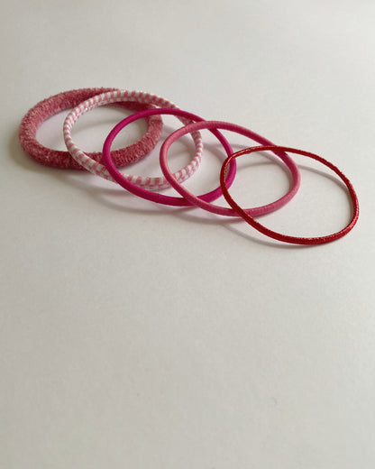 uki : hair ties - strawberry mochi