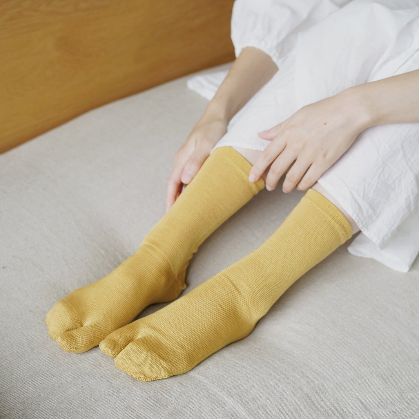 memeri : giza cotton tabi socks