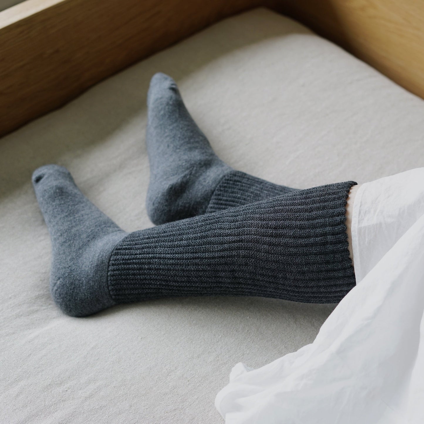 memeri : wool pile leg warmer socks