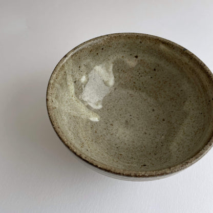 hechimon : shigaraki-ware ceramic bowl