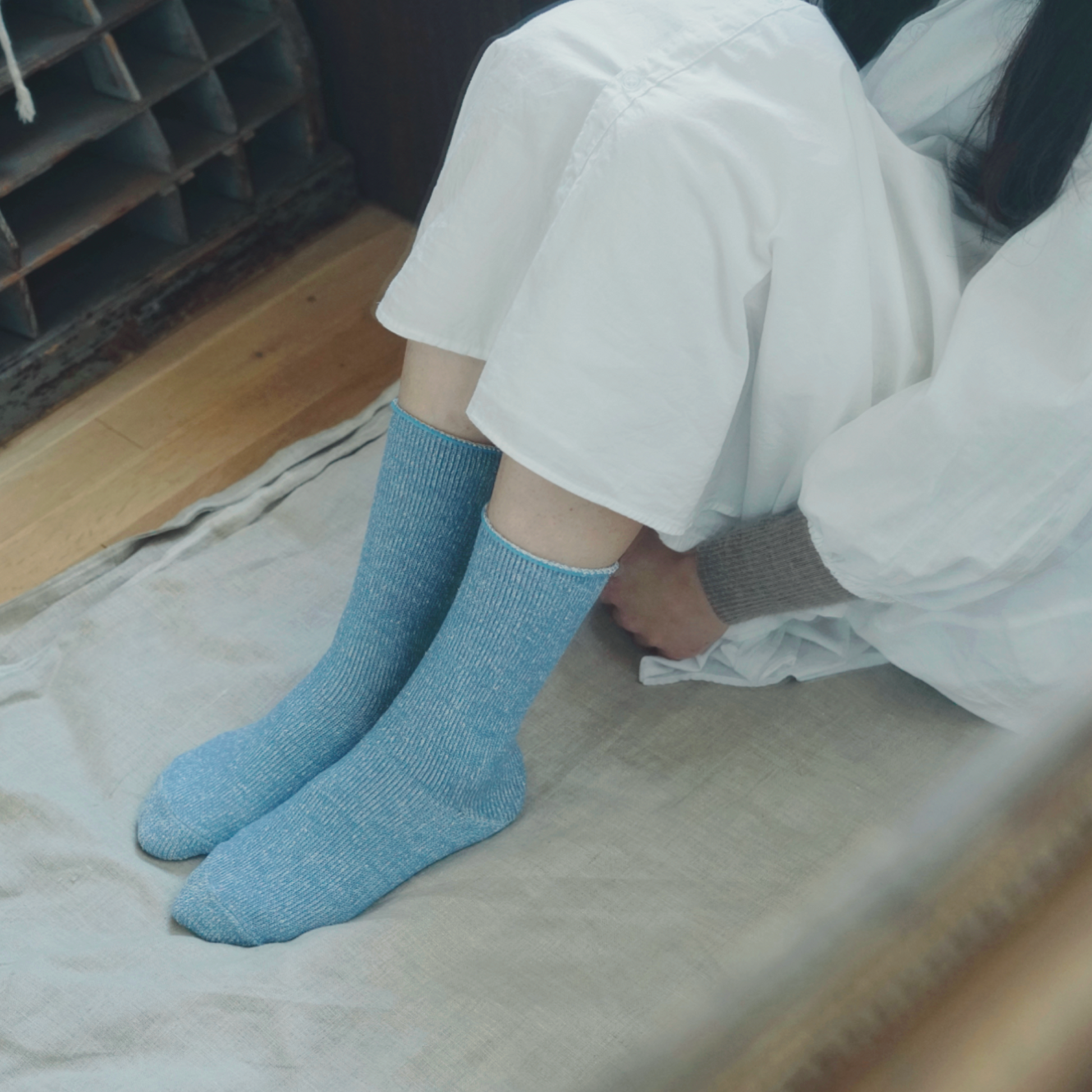 memeri : cotton silk socks