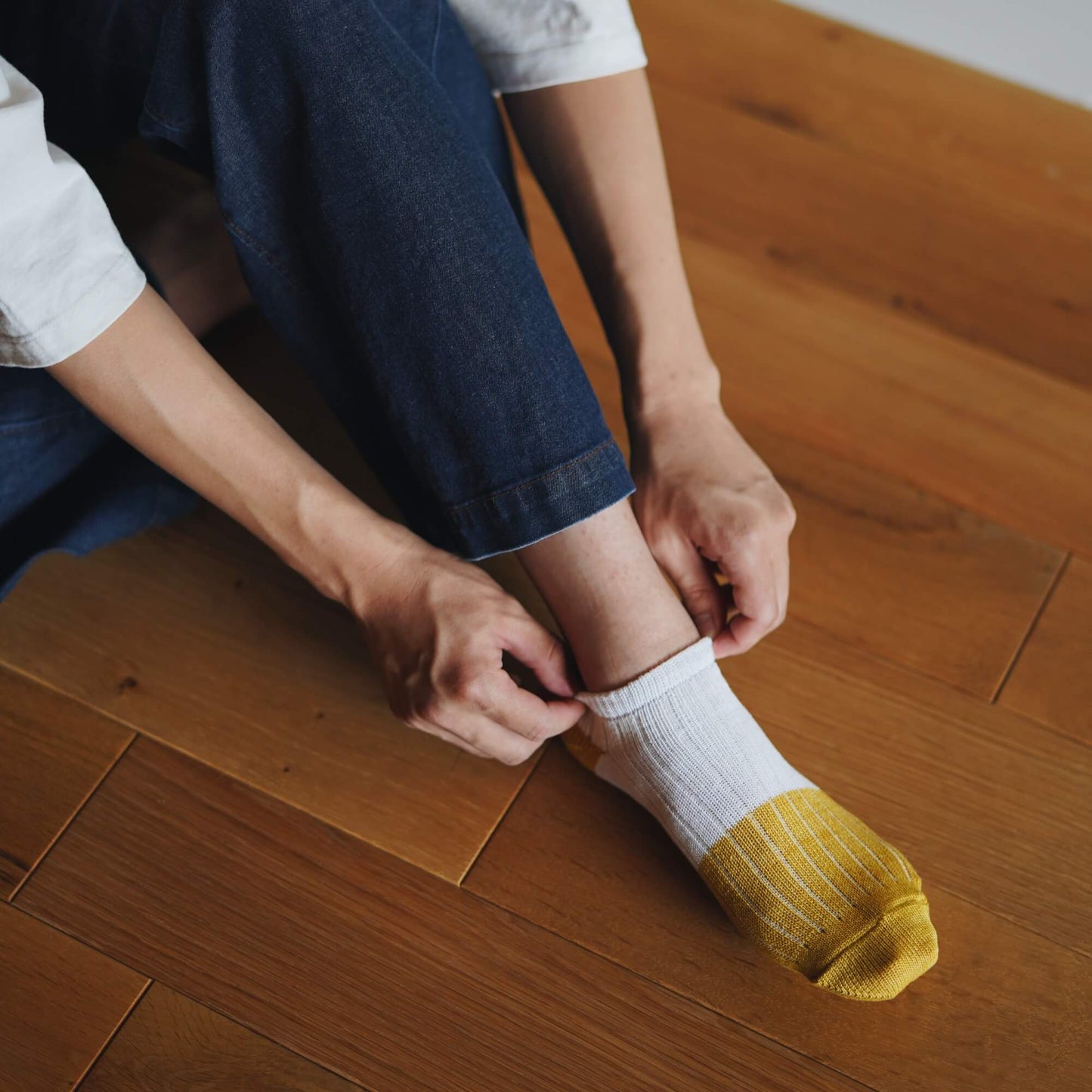 NISHIGUCHI KUTSUSHITA : boston linen cotton anklet sock